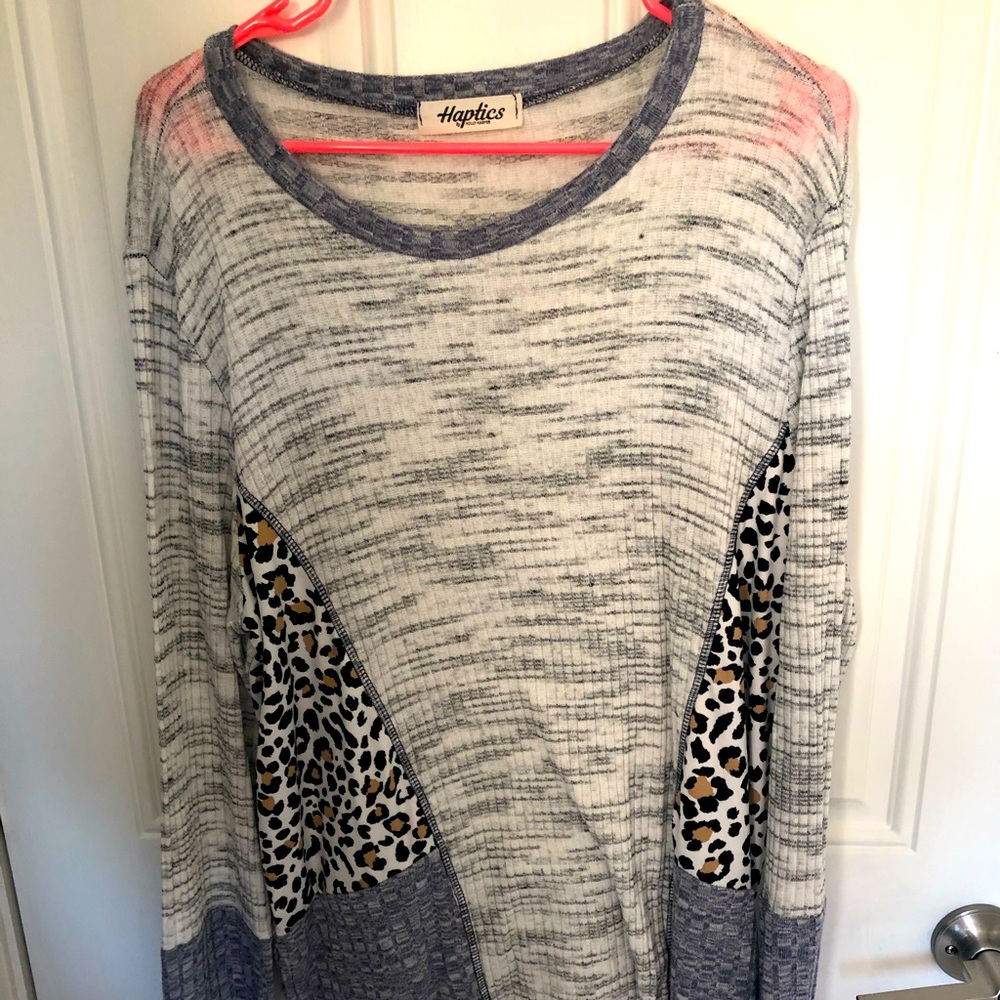 New Haptics Size Large Top